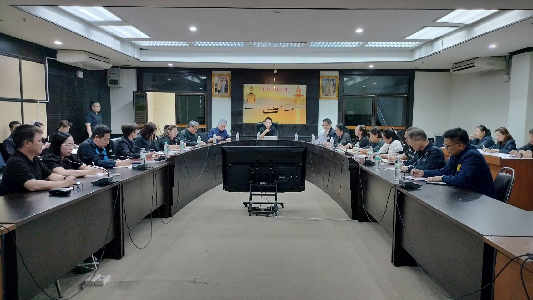 จังหวัดพะเยา วางมาตรการรับมือสถานการณ์พลังงาน กำชับห้ามกักตุนเชื้อเพลิงและเร่งสร้างความเข้าใจประชาชน