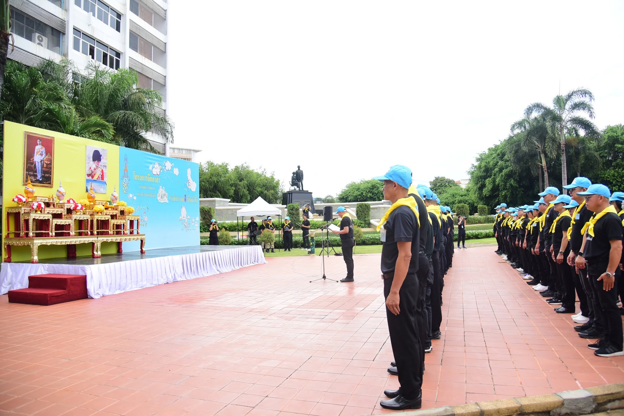 จังหวัดลำปาง จัดกิจกรรมจิตอาสาพัฒนา เนื่องในวันคล้ายวันสวรรคตพระบาทสมเด็จพระปรเมนทรมหาอานันทมหิดล พระอัฐมรามาธิบดินทร รัชกาลที่ 8