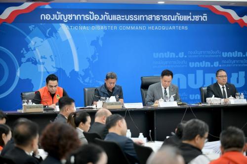 เชียงราย ร่วมประชุมติดตามสถานการณ์พร้อมขานรับนโยบาย นายกฯ บูรณาการรับมือน้ำท่วม 76 จังหวัด และ กทม.