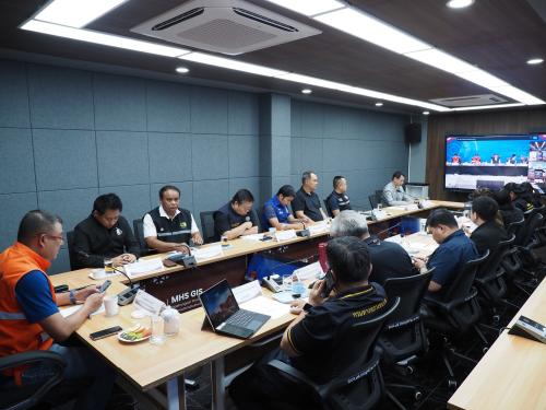 รองผู้ว่าราชการจังหวัดแม่ฮ่องสอนร่วมประชุมกองบัญชาการป้องกันและบรรเทาสาธารณภัยแห่งชาติ (บกปภ.ช.) เพื่อติดตามสถานการณ์และการให้ความช่วยเหลือผู้ประสบอุทกภัย