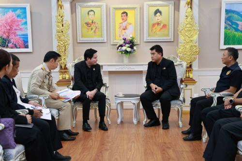 ผู้ว่าฯ เชียงราย ให้การต้อนรับอดีต รมว.พม.และคณะ เพื่อหารือการป้องกันอุทกภัยแม่น้ำสาย