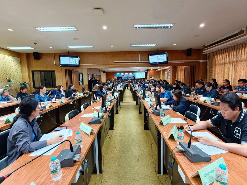จังหวัดแพร่ ประชุมเตรียมความพร้อมจัดงานใหญ่ &ldquo;มหกรรมของดีเมืองแพร่ และงานกาชาด ประจำปี 2569&rdquo; มุ่งกระตุ้นเศรษฐกิจ ส่งเสริมการท่องเที่ยว และสร้างรายได้ช่วยเหลือสังคมในพื้นที่